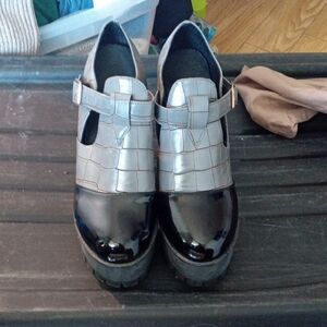 Chic Black and Gray Platform Shoes